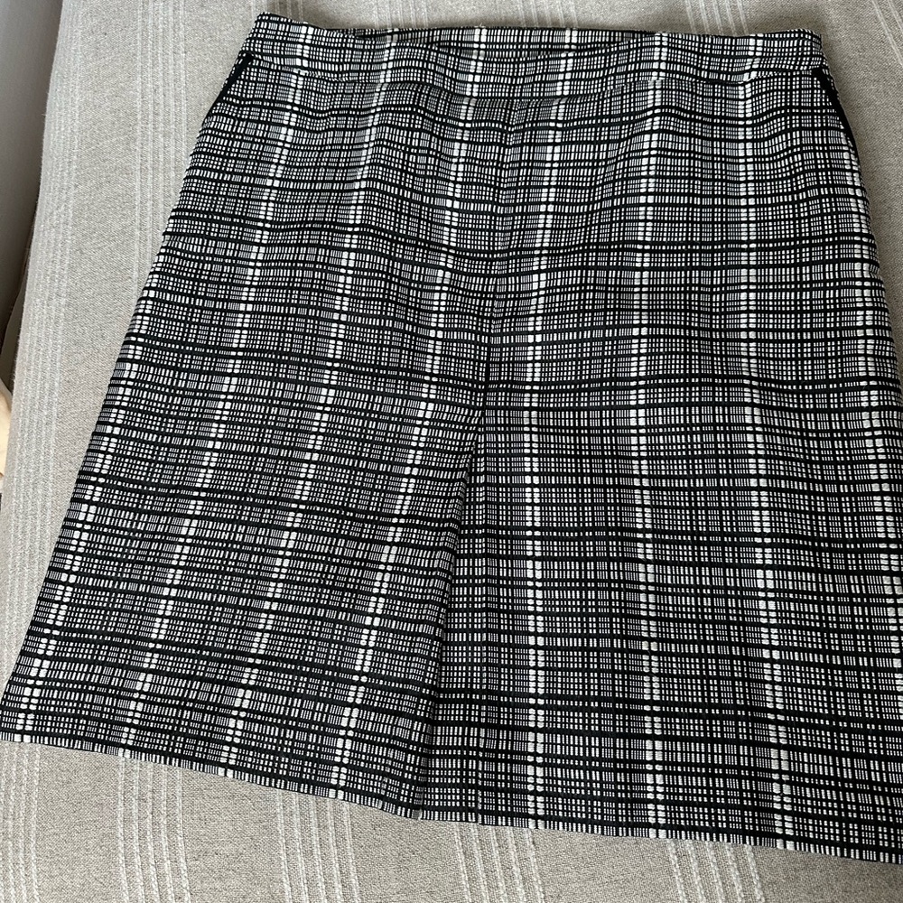 Jones New York skirt